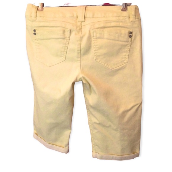 Candie’s Capri Jeans Beachcombers Bermuda - Picture 2 of 4